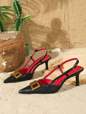 Sapato de Salto Fino Helena Bico Fino 50%OFF
