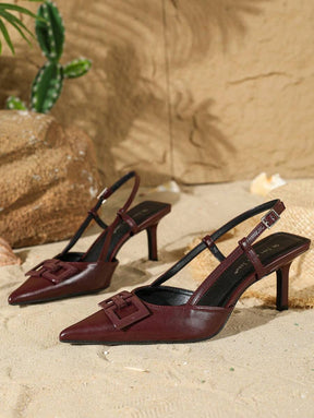 Sapato de Salto Fino Helena Bico Fino 50%OFF
